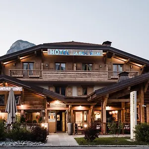 Hotel La Ferme Du